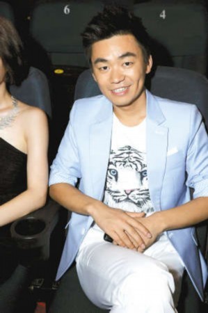 首都书法家送万福进万家志愿服务公益活动在京举行-三亿体育手机版