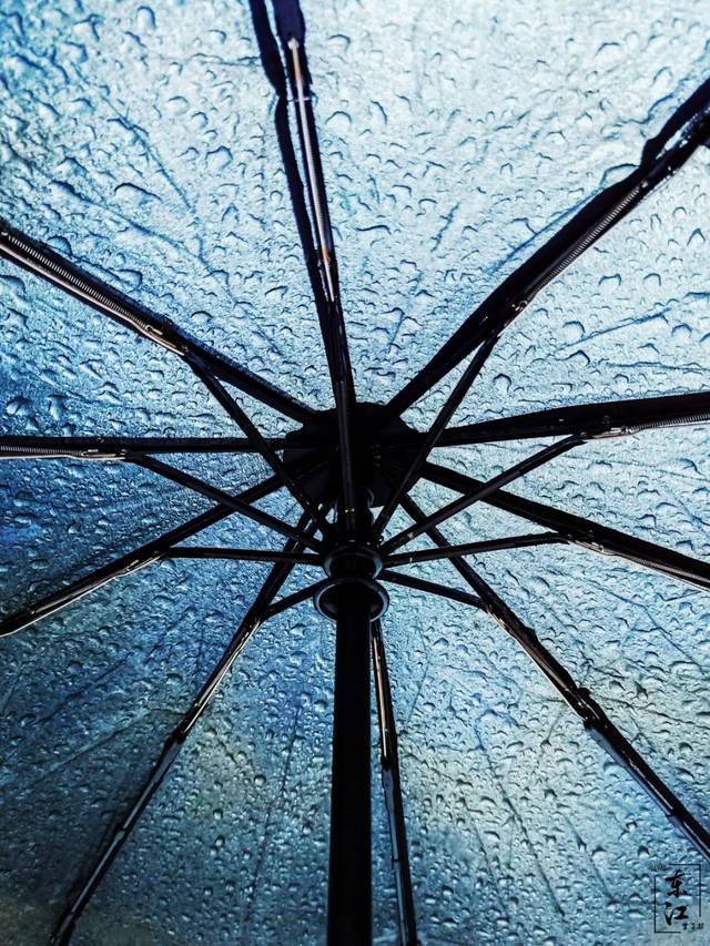 三亿体育：英国男子20年收藏军车超120辆：开坦克送儿子上学作者:未知2014-12-2009:37:25来源:重庆晨报　　无论天