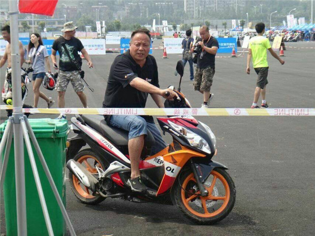 ‘三亿体育官网’李总理一句话令台湾巨震：中国统一台湾在此一举